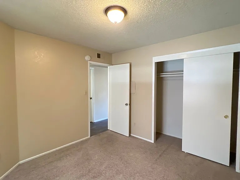 6712 Klamath Way #A-D — Photo 11