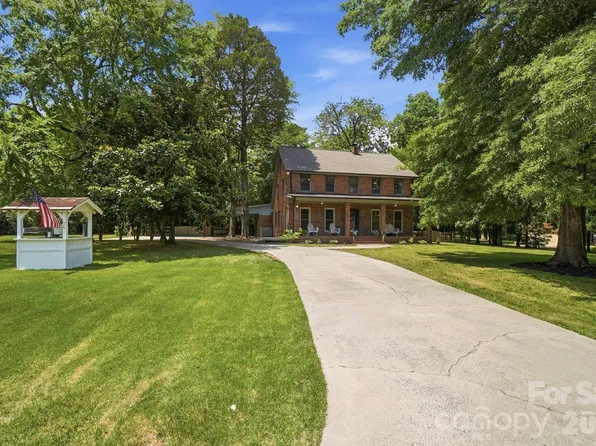 4020 Glen Haven Dr SW, Concord, NC 28027