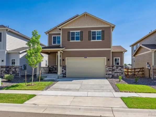 4880 Lynxes Way, Johnstown, CO 80534