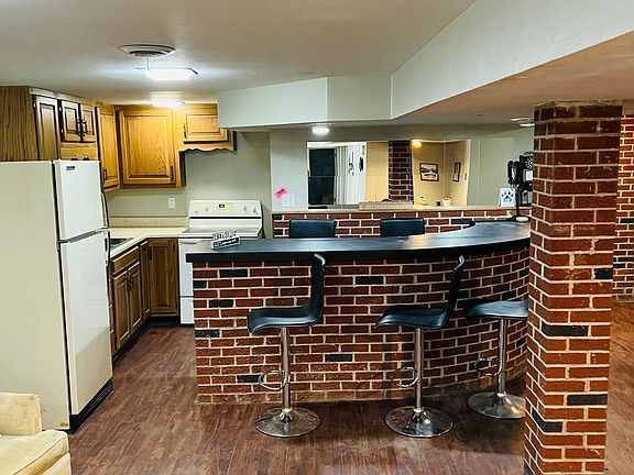 4th image of 1014 Lakeview St