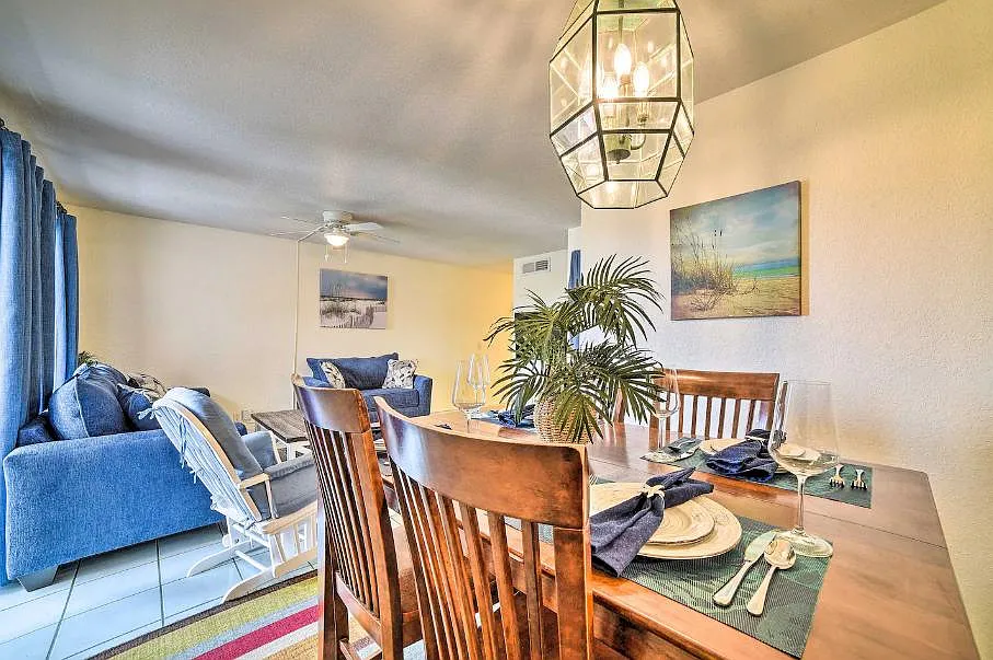 14428 Compass St — Photo 4