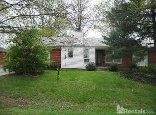 4304 Ravenwood Dr, Louisville, KY 40220