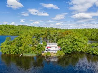 115 Sand Dam Rd, Chepachet, RI 02814