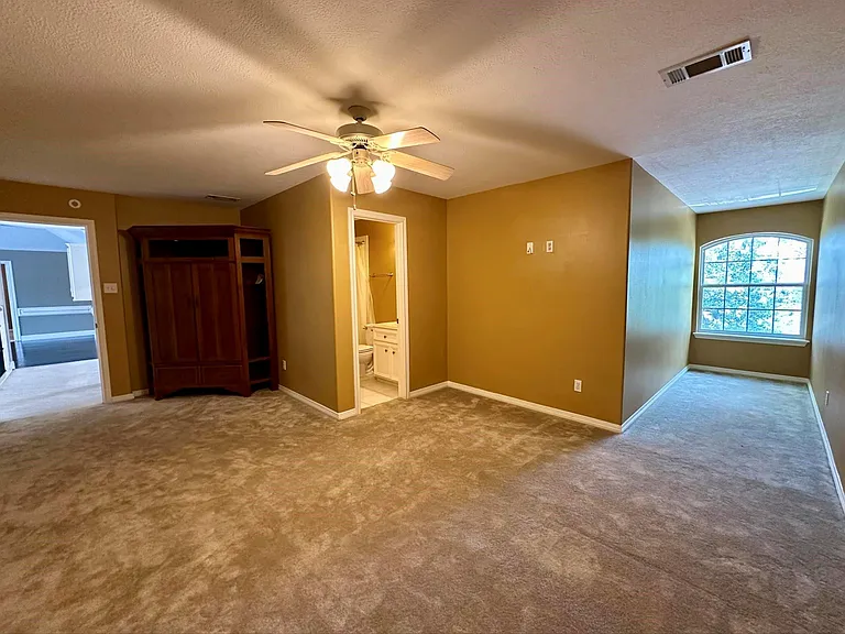 289 Waterford Way — Photo 8
