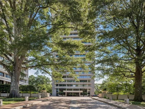 2575 Peachtree Rd NE APT 5G, Atlanta, GA 30305