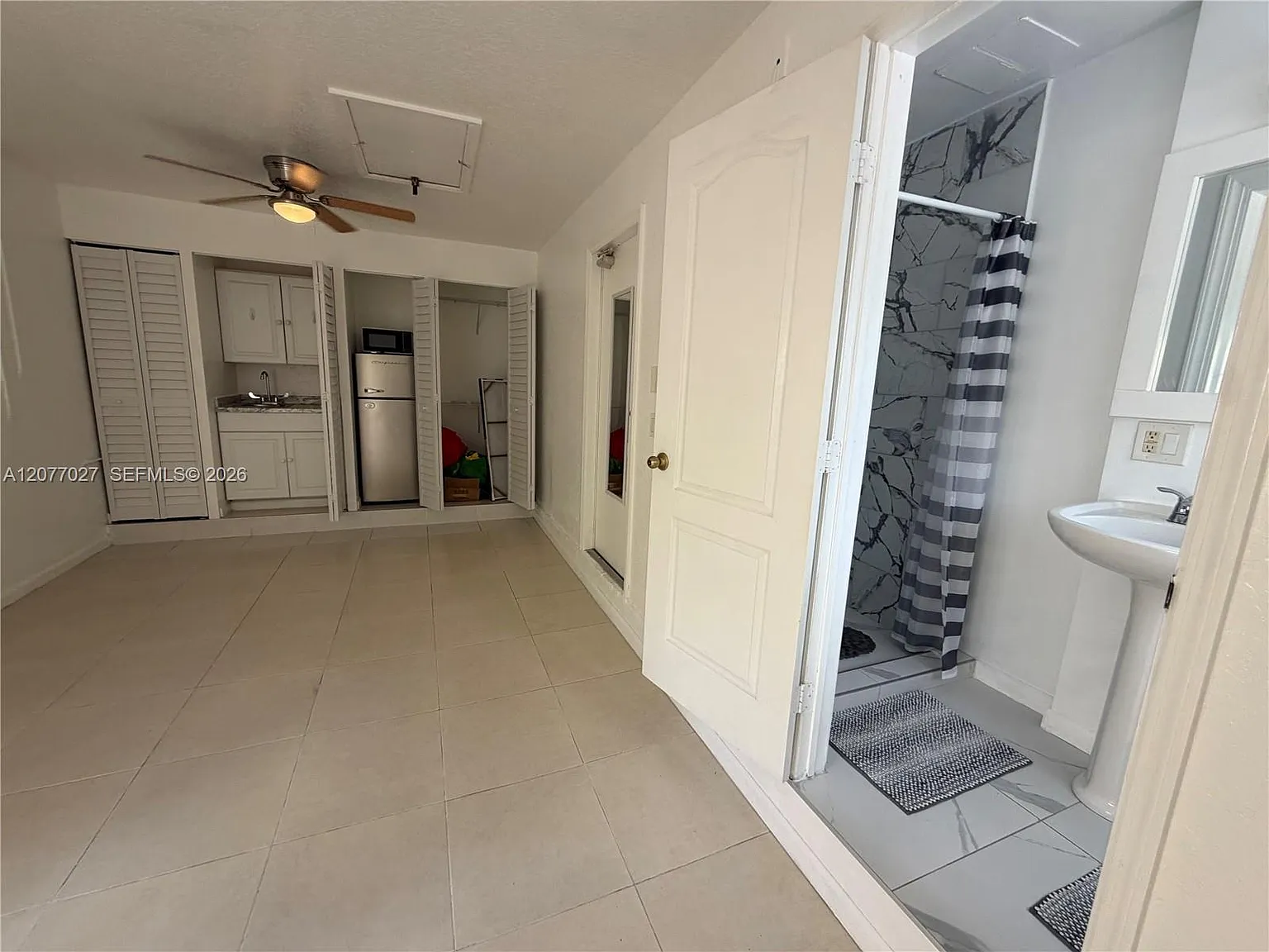Laroc Estates — Photo 3