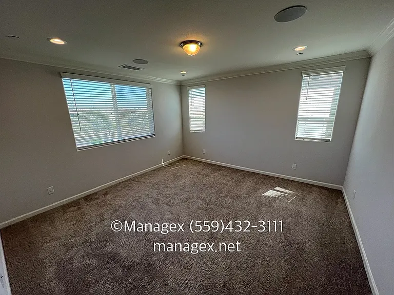 1229 S Traverse Dr — Photo 29