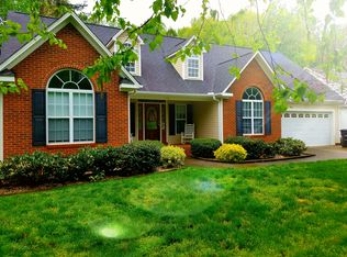 79 Shadylawn Dr, Winston Salem, NC 27104