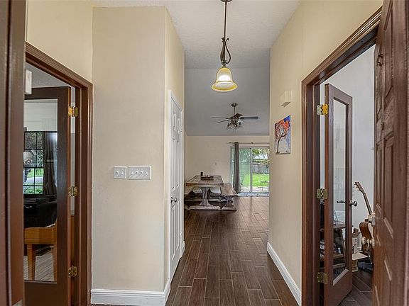 4th image of 4249 N Econlockhatchee Trl