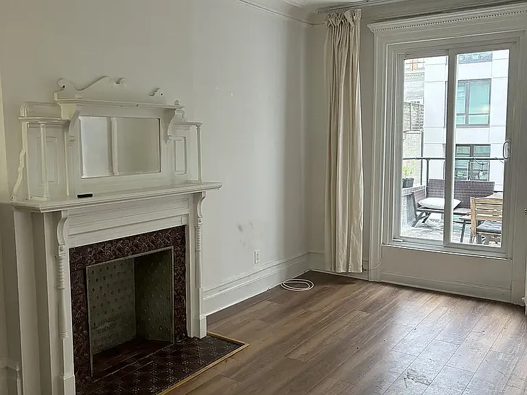 217 W 71st St #4R — Photo 1