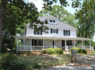 1562 Clarks Mill Rd, Louisville, GA 30434