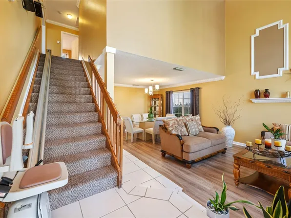 5439 NW 45th Way, Coconut Creek, FL 33073