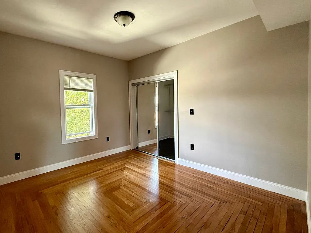 Building Photo - 615 N Montello St #2