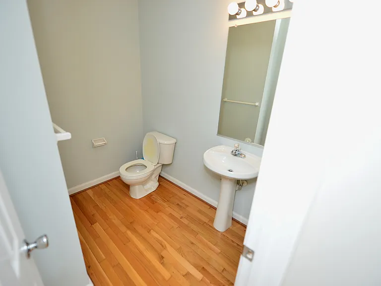 732 Sequoia Way — Photo 19