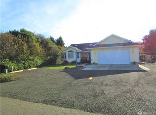 135 Gull St NW, Ocean Shores, WA 98569
