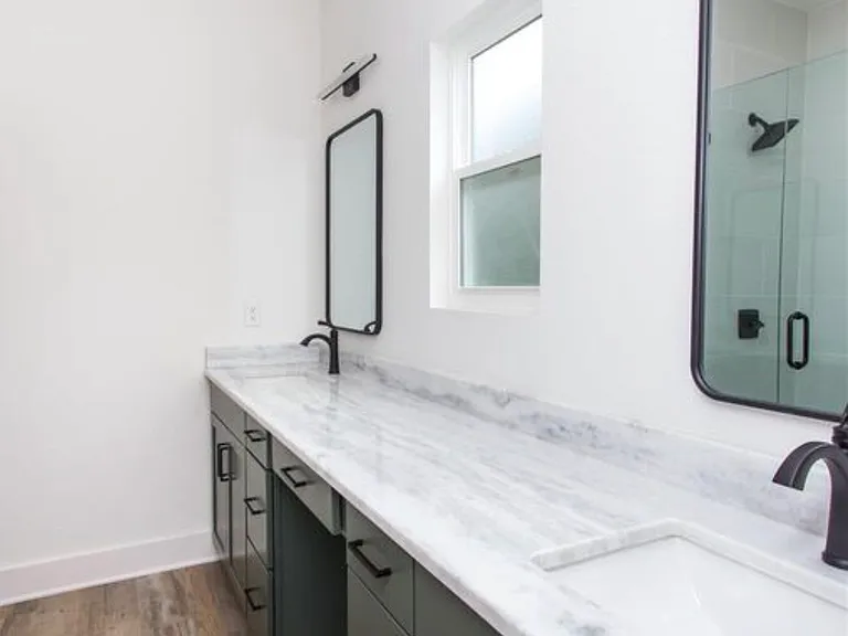 1712 Dr Martin Luther King Jr Dr #A — Photo 12