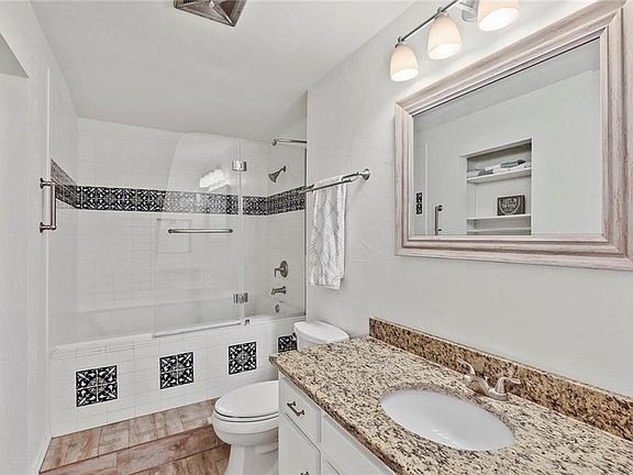 5th image of 2521 Mollimar Dr