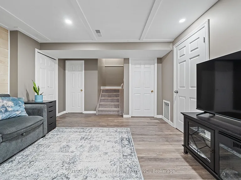 52 Moir Cres — Photo 28