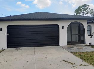 1404 SE 19th St, Cape Coral, FL 33990
