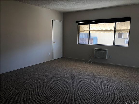 5th image of 5241 Hermitage Ave APT 7