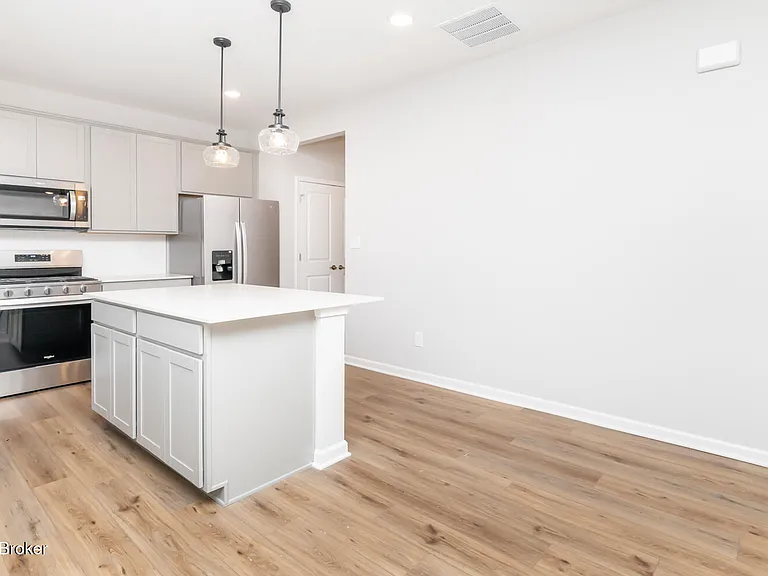 16926 Aiken Ridge Cir — Photo 8