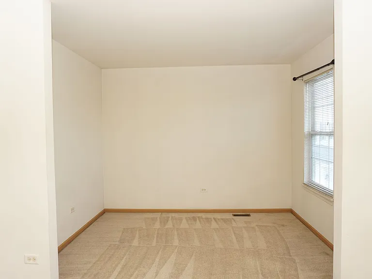 407 Waubonsee Dr — Photo 27