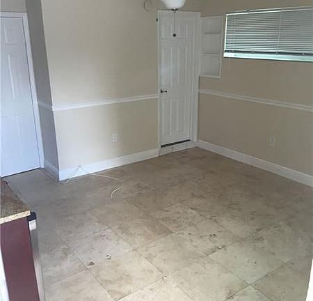 2nd image of 3009 Seville St APT 1