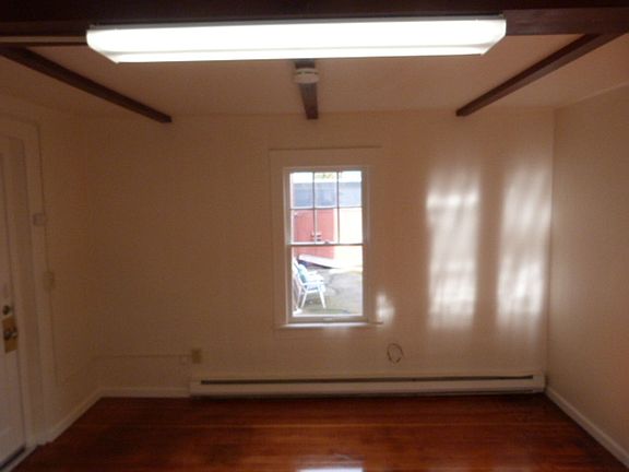 5th image of 519 S Oak St #14