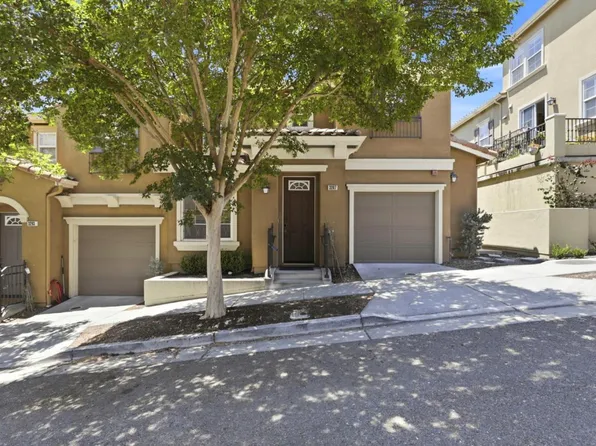 3287 Montevarchi St, San Jose, CA 95136