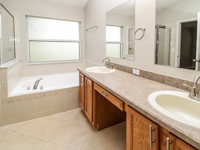 30700 Pga Dr — Photo 11