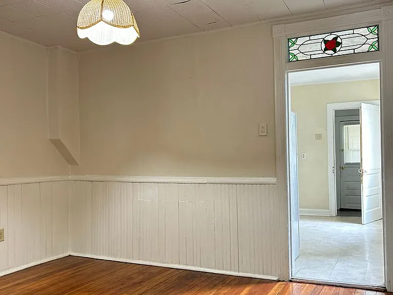 417 Clarendon Ave — Photo 5