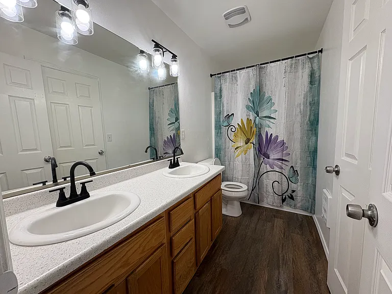 5825 SE 84th Ave #C — Photo 5