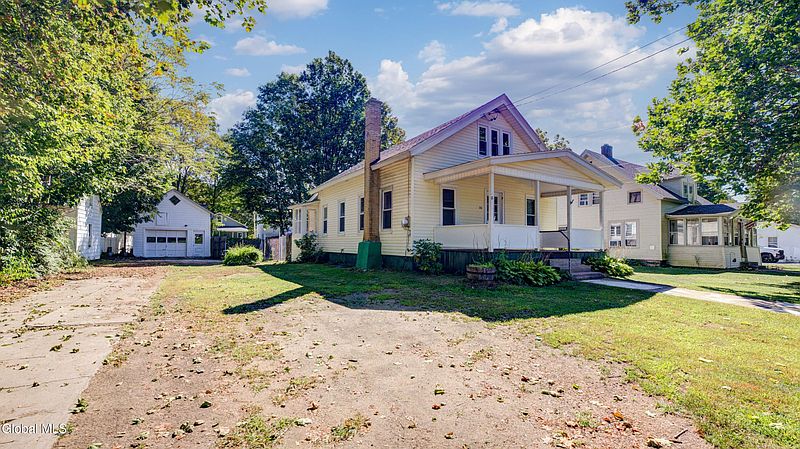 2nd image of 212 S Third Street