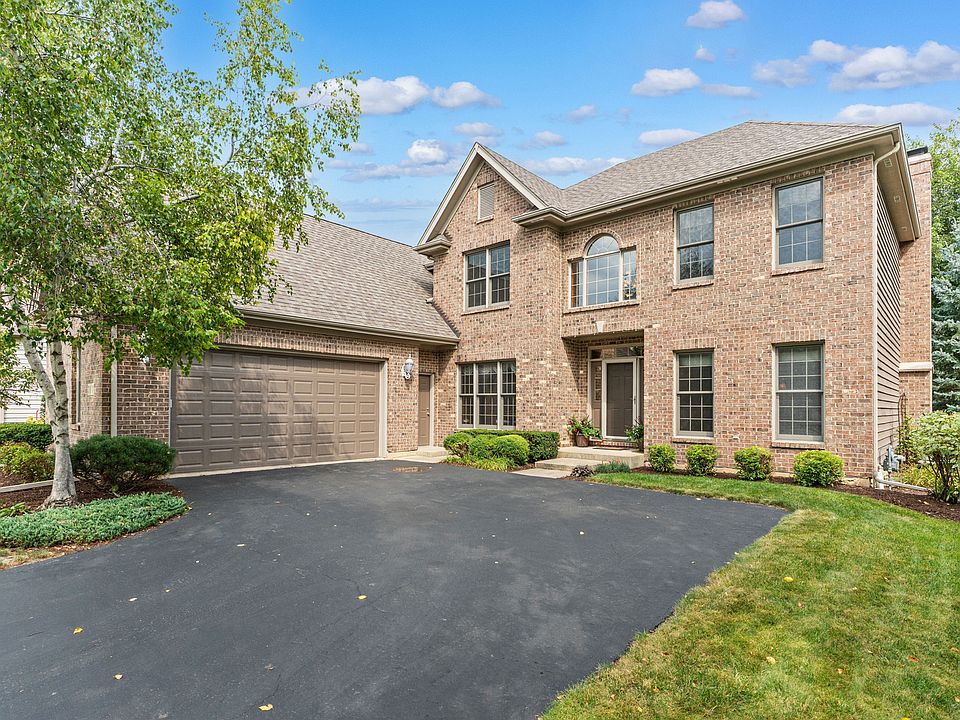 1st image of 707 Evergreen Ln