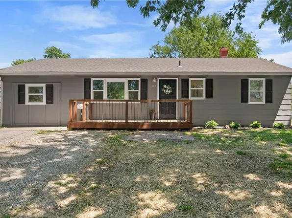 1415 N High St, Independence, MO 64050
