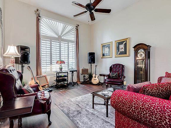 5th image of 1852 S Comanche Dr