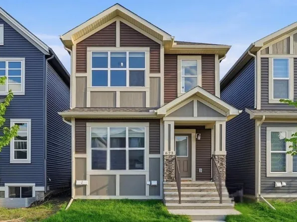 623 N Savanna Cres NE, Calgary, AB T3J 0X2