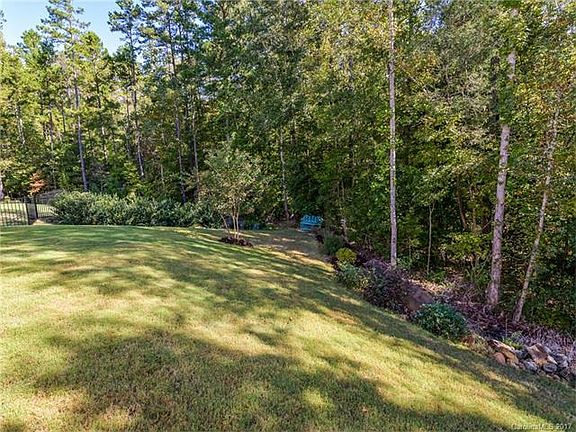 5th image of 6025 Landry Ln