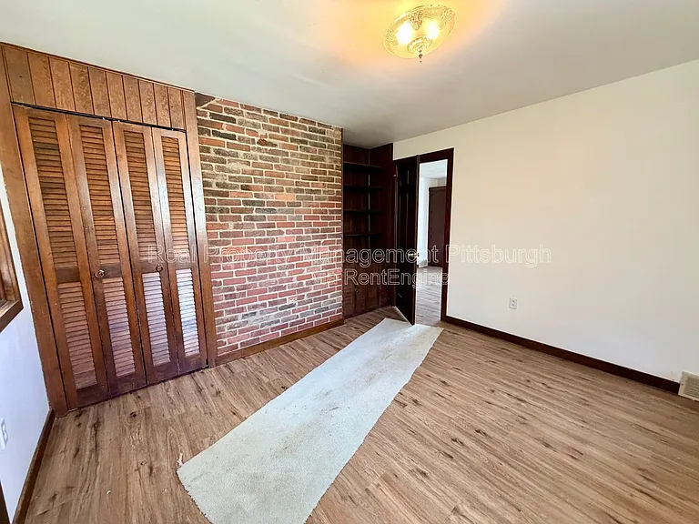 400 Patterson Rd — Photo 11