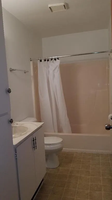 510 E. Main St. #12 — Photo 3