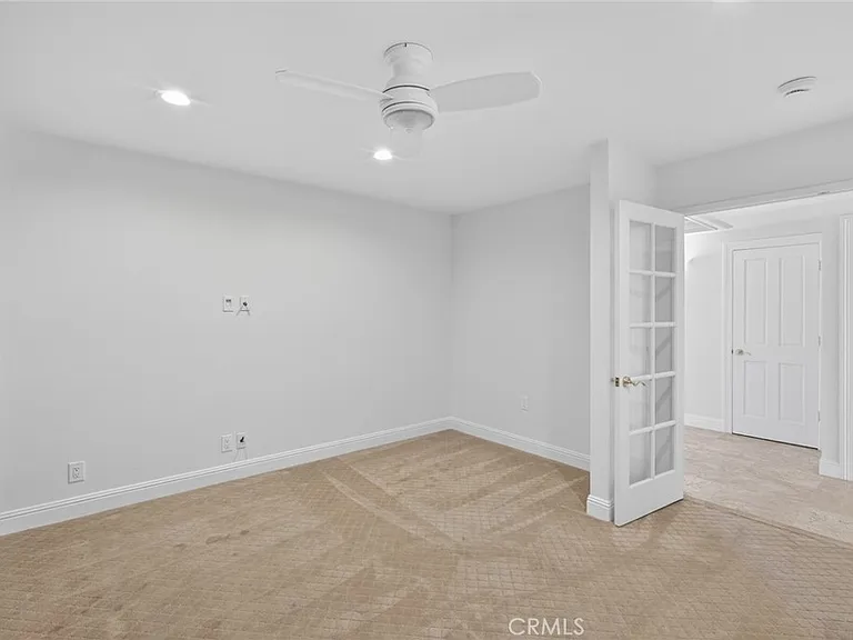 32201 Sea Island Dr — Photo 20