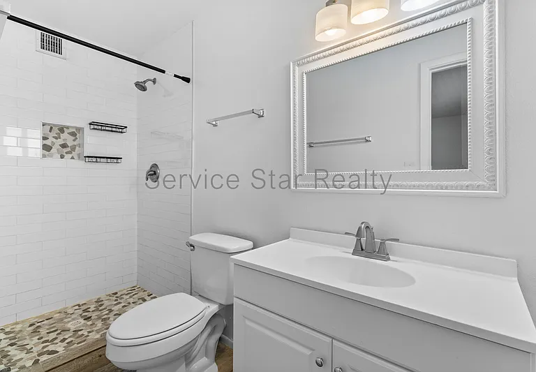 923 E Wesleyan Dr — Photo 23