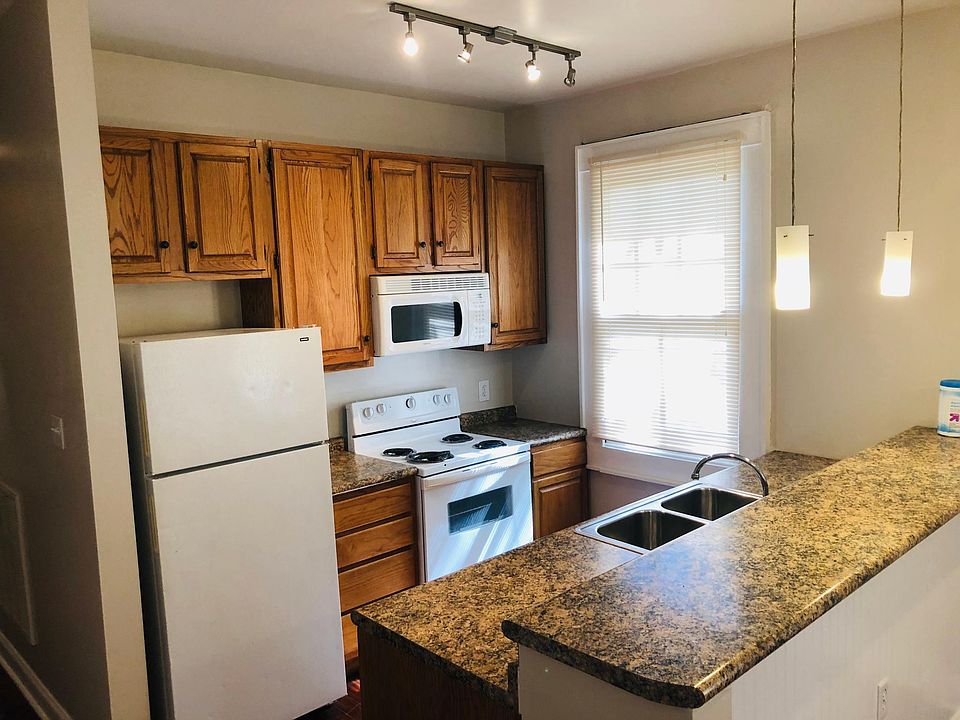 1st image of 4709 Venus St #4709
