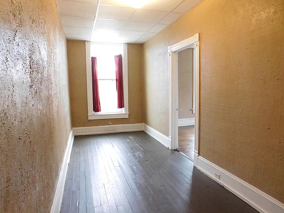 2nd image of 830 Tennessee Ave #2