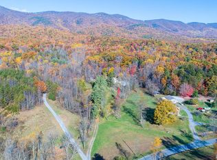 1043 Ole McGuire Rd, Blue Ridge, VA 24064