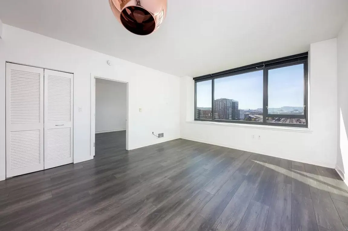 1 bed, 740 sqft, $4,650 — Photo 3