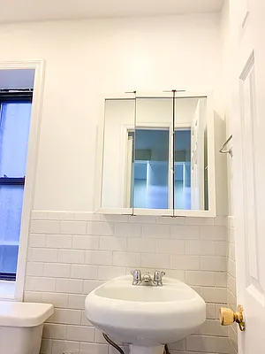 Rented by Green Manzana LLC | media 10