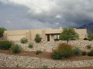 11510 N Charoleau Dr, Oro Valley, AZ 85737