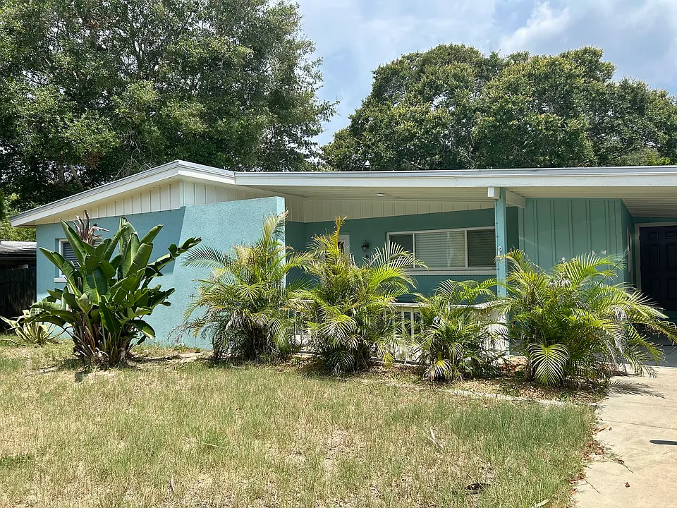 5 Matanzas Cir