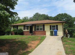 1650 Bridgeport Dr NW, Atlanta, GA 30318